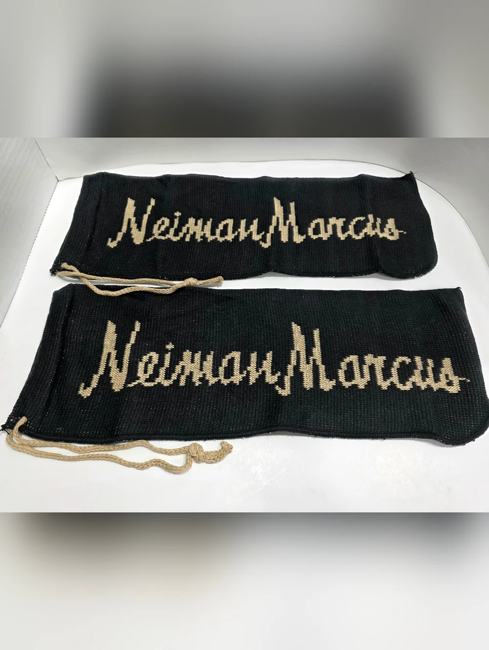 Neiman Marcus Vintage Knit Shoe Mittens Or Dust Bags NWOT